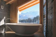 Chalet Mont Blanc - Bedroom 3 en-suite (2)